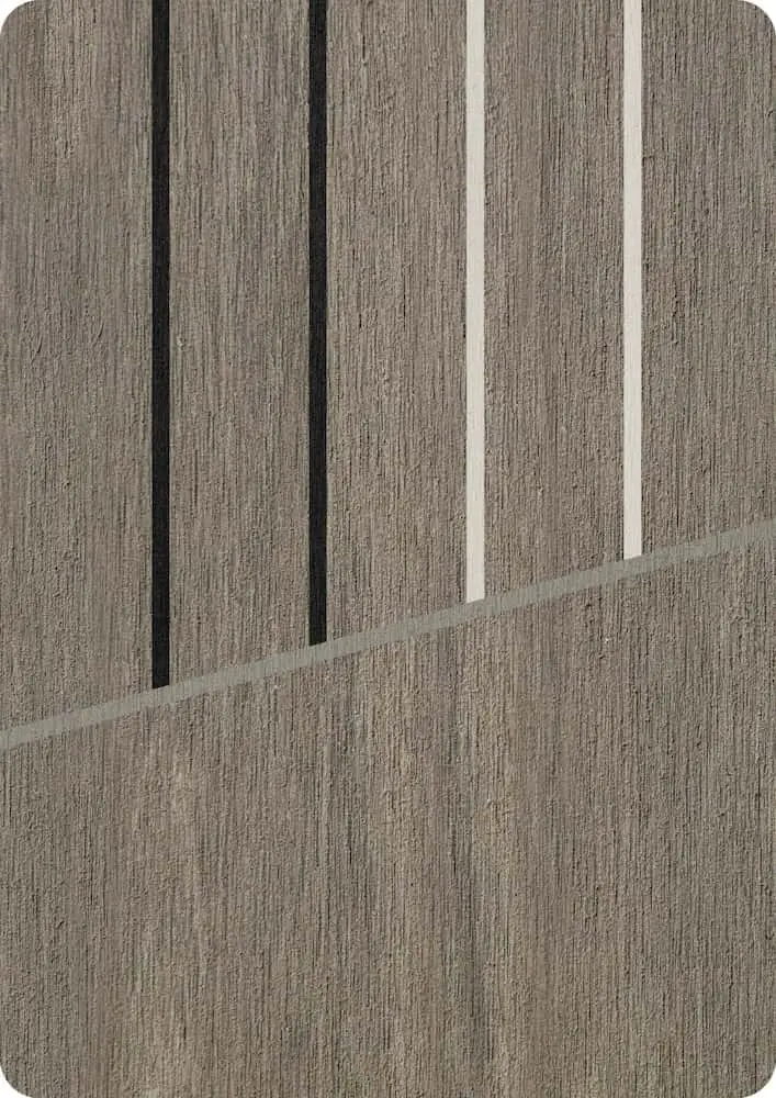 Muestra del color Weathered de Flexiteek 3 con junta de calafateo
